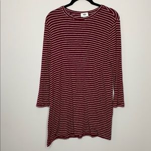 Old Navy striped top